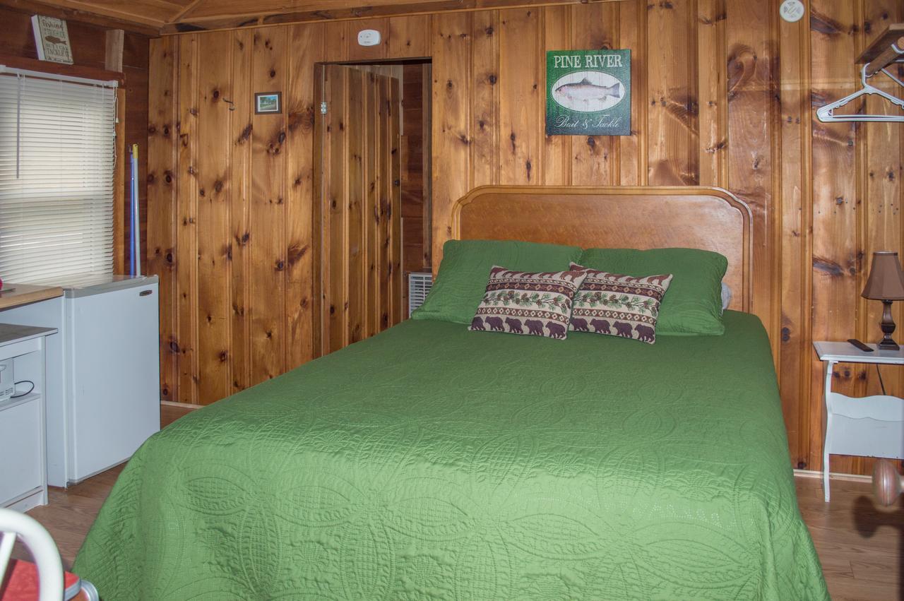 Bayview Cabins 호텔 네이플스 외부 사진